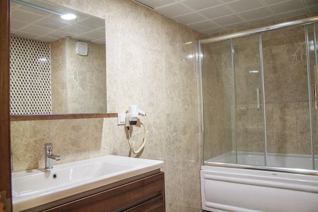 Hotel Green Valley Savsat Room photo